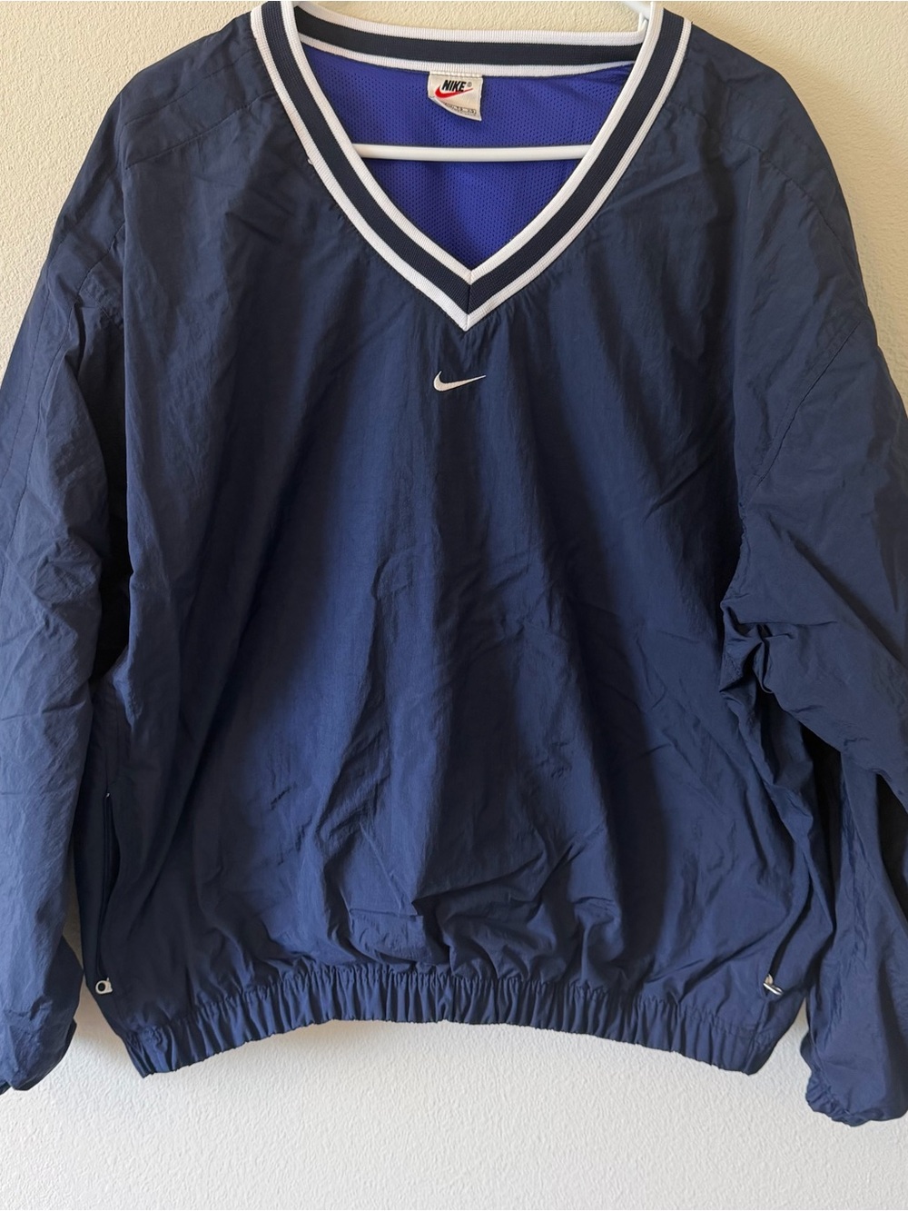 Nike Nylon Pullover VNeck Windbreaker Center Swoosh YOUTH XL Adult Small 90s VTG